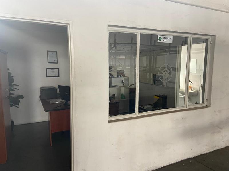 To Let commercial Property for Rent in Deal Party Eastern Cape